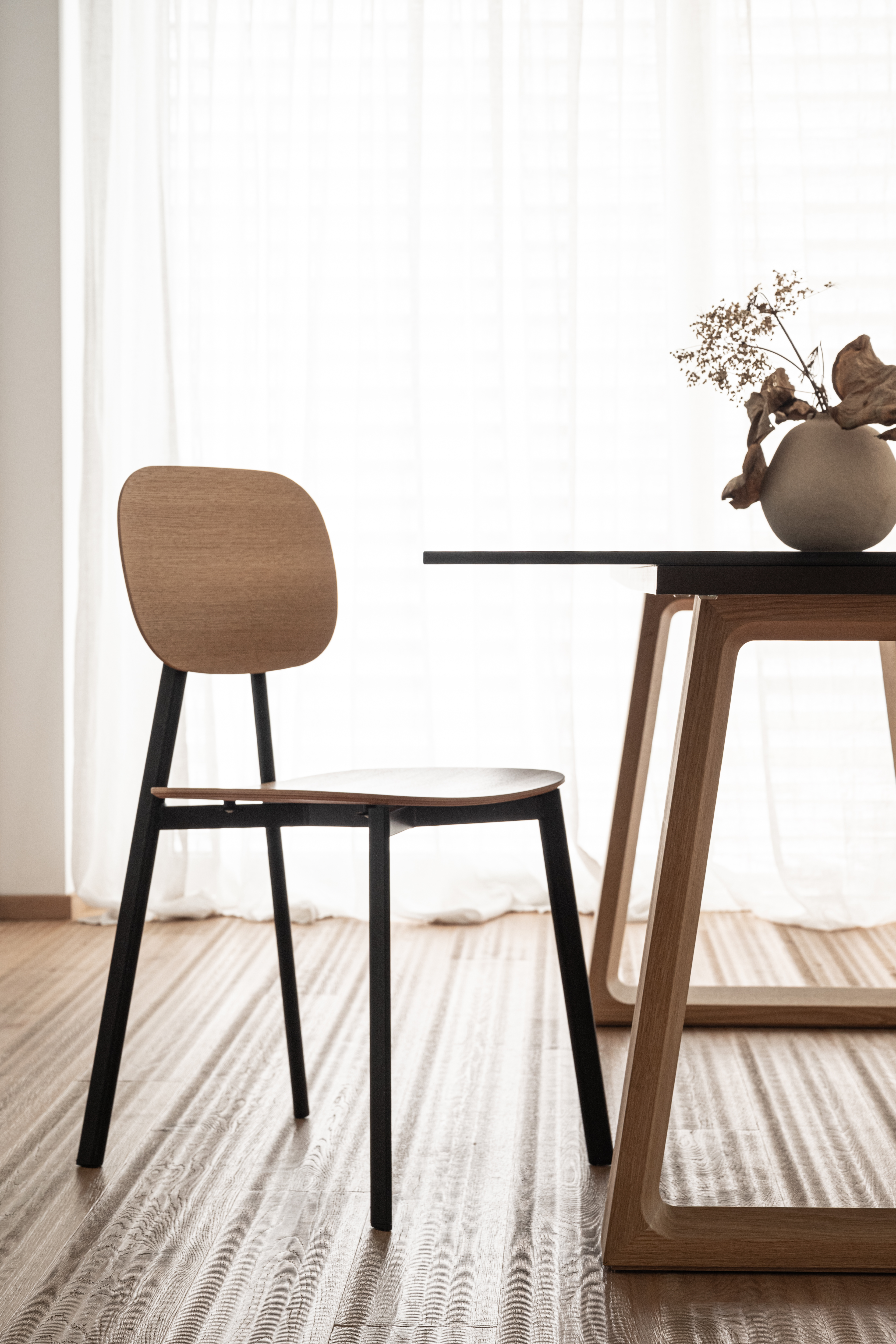 Sedia e tavolo su misura